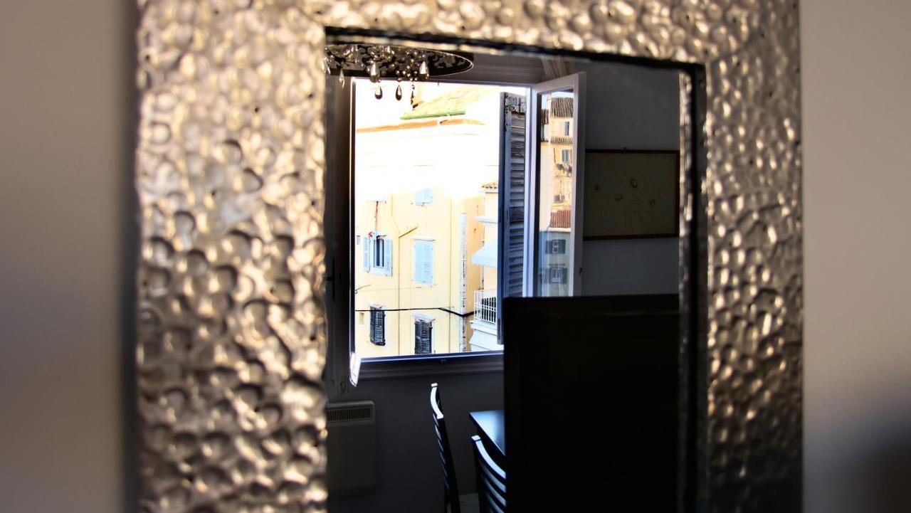 Heart-Warming Eleni Apartment In Corfu Town Zewnętrze zdjęcie